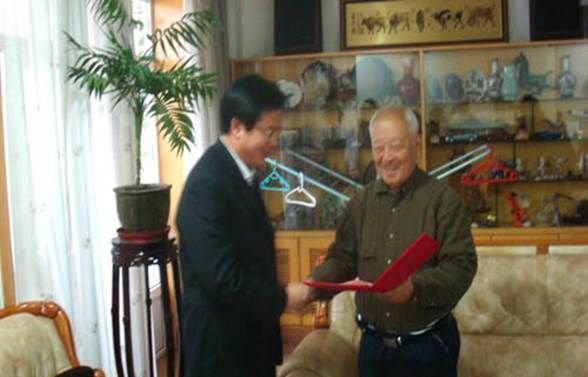 蔡鶴皋院士與水泊焊割董事長劉憲福